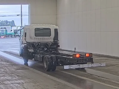 ISUZU FORWARD