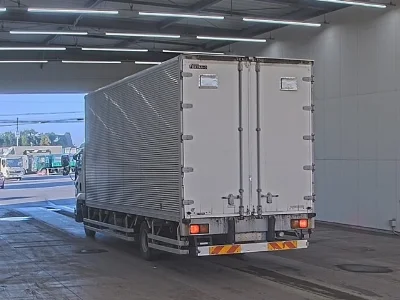 ISUZU FORWARD