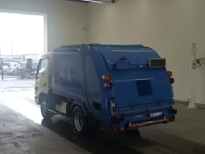 Hino DUTRO