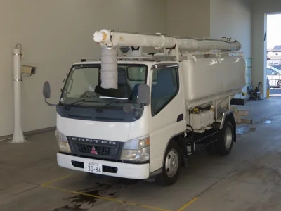 MITSUBISHI CANTER