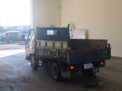 MITSUBISHI CANTER