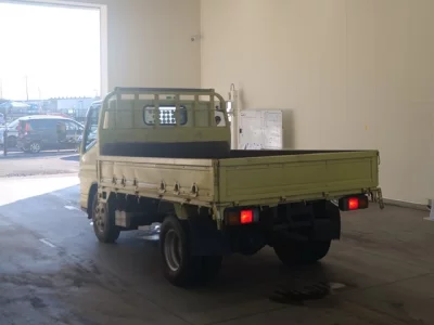 MITSUBISHI CANTER