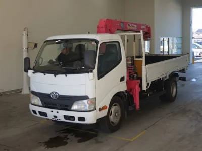 TOYOTA DYNA