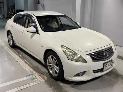 NISSAN SKYLINE