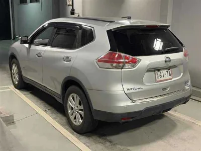 NISSAN X-TRAIL