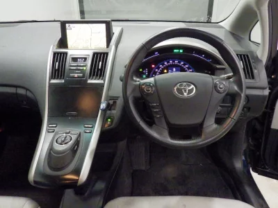 TOYOTA SAI