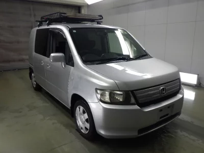 HONDA MOBILIO SPIKE