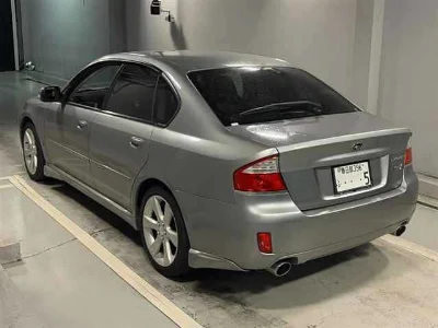 SUBARU LEGACY B4