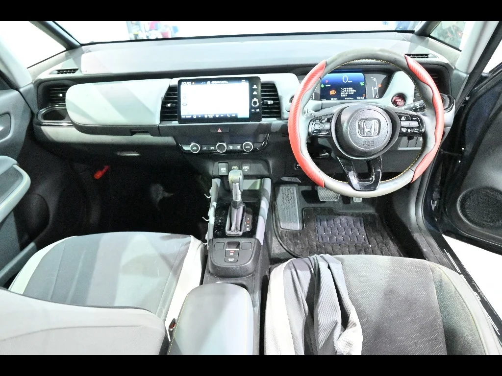 Honda Fit  с аукциона в Японии