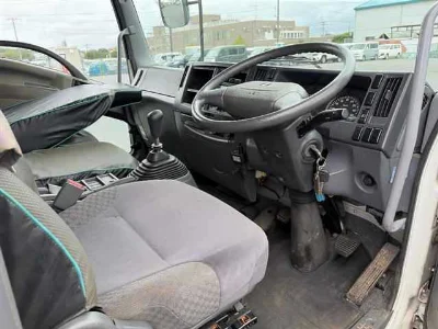 ISUZU FORWARD