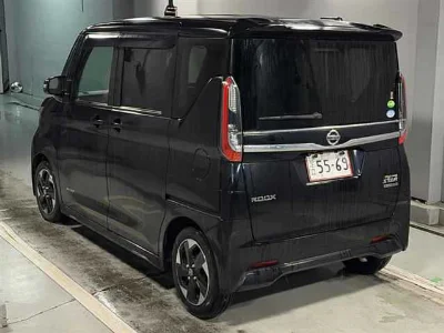 NISSAN ROOX