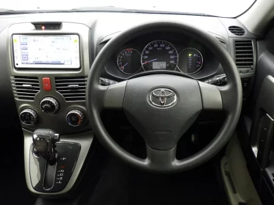 TOYOTA RUSH