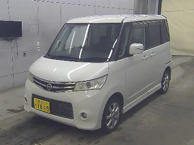 NISSAN ROOX