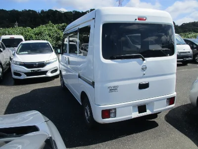 NISSAN CLIPPER VAN