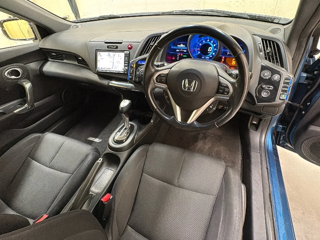 Honda CR-Z  с аукциона в Японии