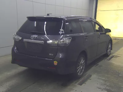 TOYOTA WISH