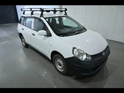 NISSAN AD