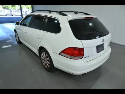 VOLKSWAGEN GOLF WAGON