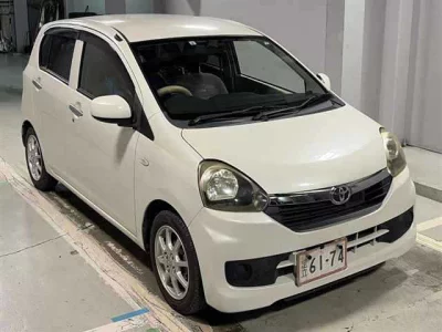 TOYOTA PIXIS EPOCH