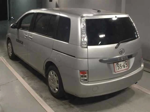 Toyota Isis L, миниатюра 2