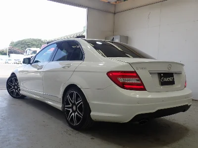 MERCEDES BENZ C CLASS