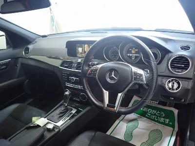 MERCEDES BENZ C CLASS