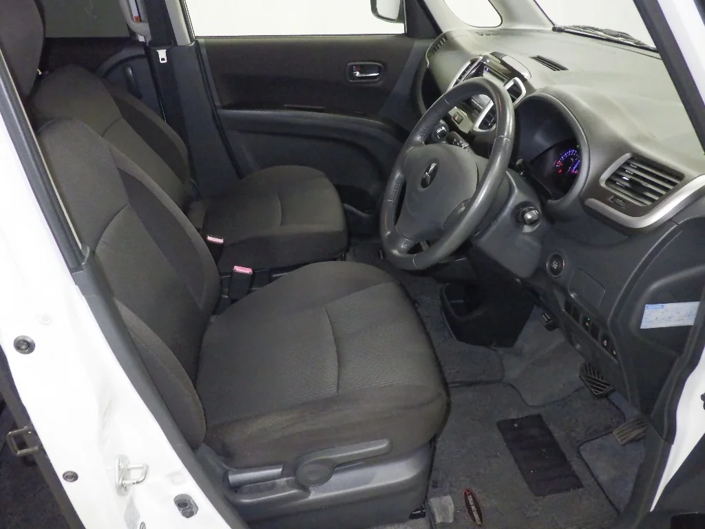 Mitsubishi Delica S, миниатюра 6