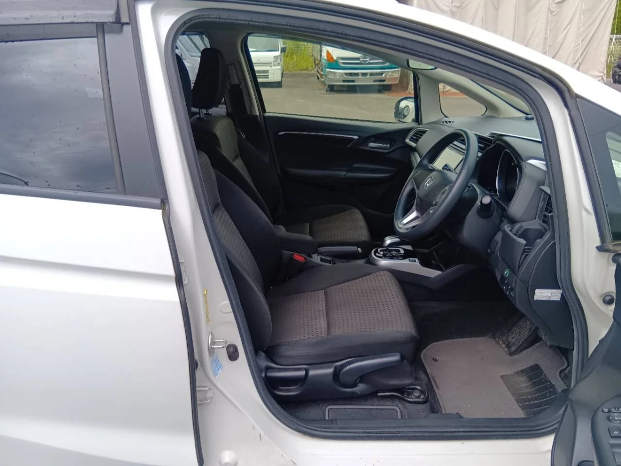 Honda Fit F, миниатюра 4