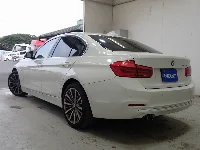Цена авто BMW 3-Series с аукционов Японии, номер кузова 8C20, пробег 69 000, оценка 3
