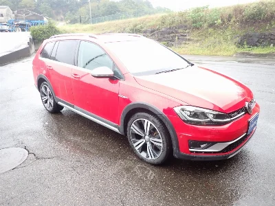 VOLKSWAGEN GOLF ALLTRACK