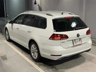 VOLKSWAGEN GOLF VARIANT