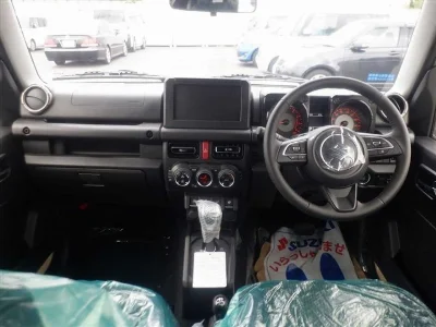 SUZUKI JIMNY NOMADE
