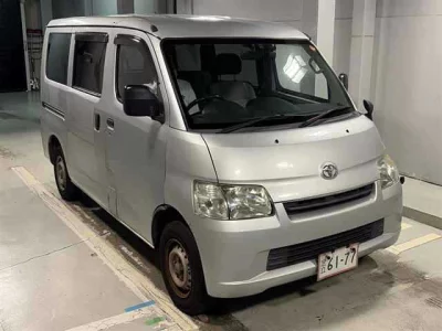 TOYOTA LITE ACE VAN
