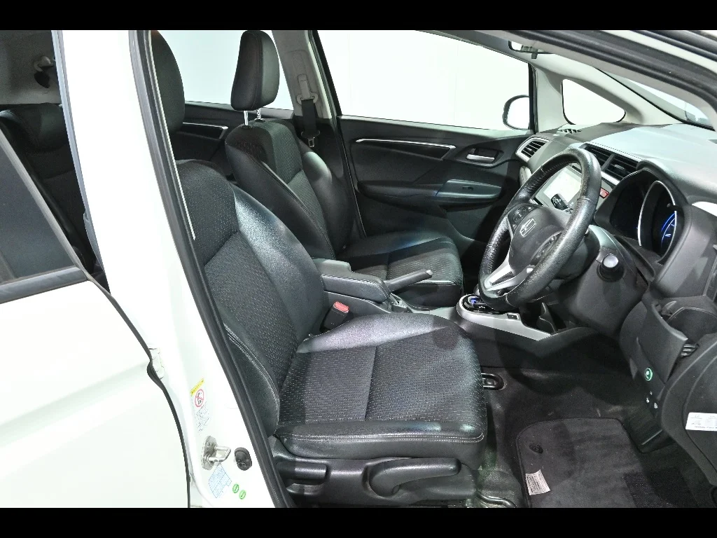 Honda Fit HYBRID L PACKAGE, миниатюра 6
