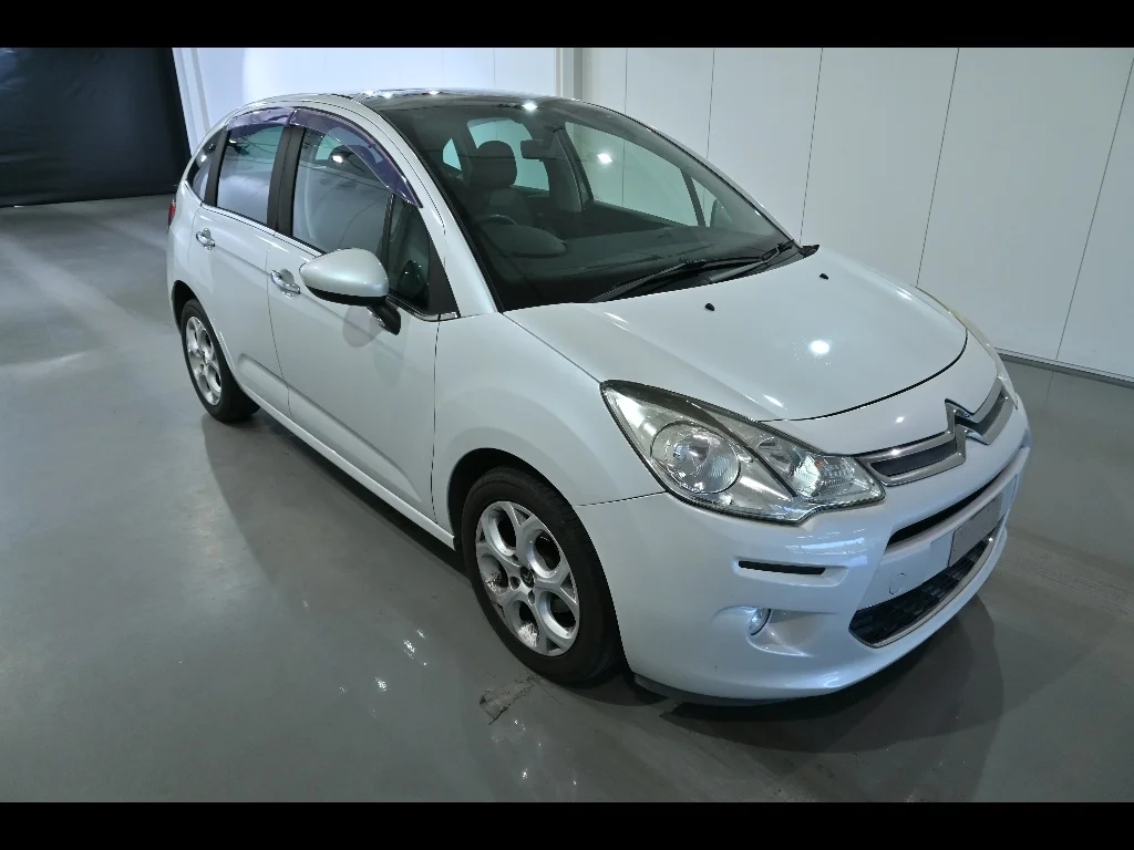 Citroen C3  с аукциона в Японии