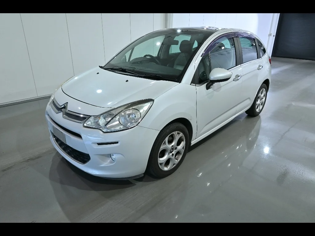 Citroen C3  с аукциона в Японии
