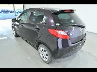Цена авто Mazda Demio с аукционов Японии, номер кузова DEJFS, пробег 86 000, оценка 6