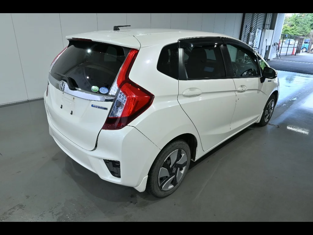 Honda Fit HYBRID L PACKAGE, миниатюра 2