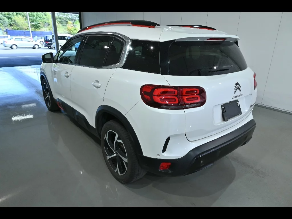 Citroen C5 Aircross  с аукциона в Японии