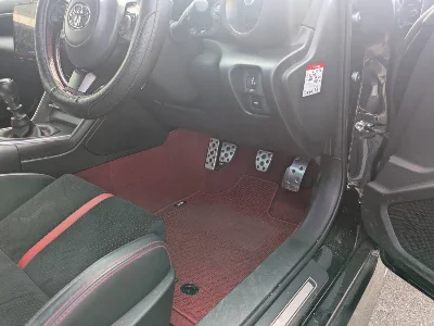 TOYOTA GR86