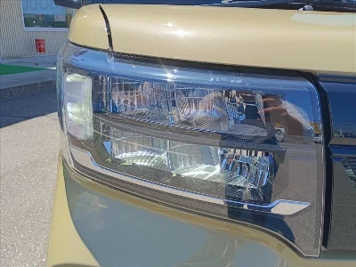 DAIHATSU TANTO FUN CROSS