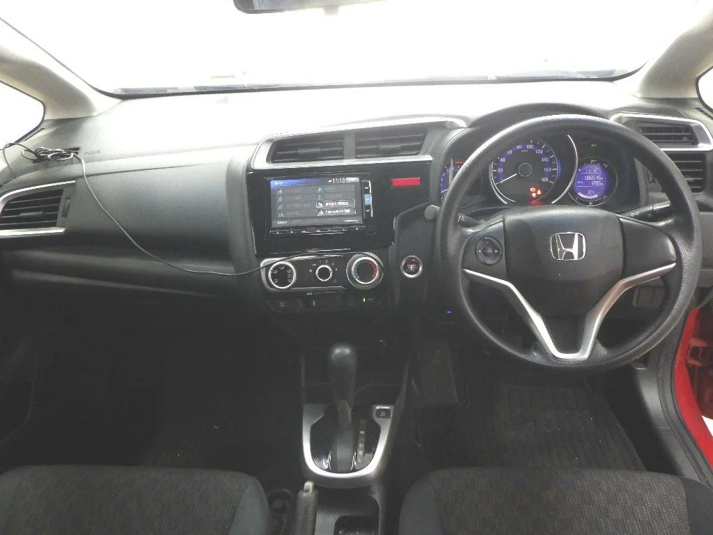 Honda Fit 13G F Package, миниатюра 3