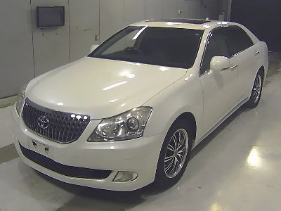 TOYOTA CROWN MAJESTA