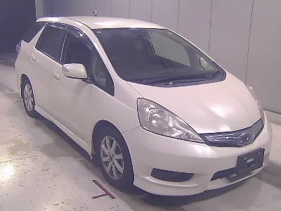 HONDA FIT SHUTTLE