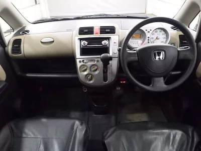 HONDA LIFE
