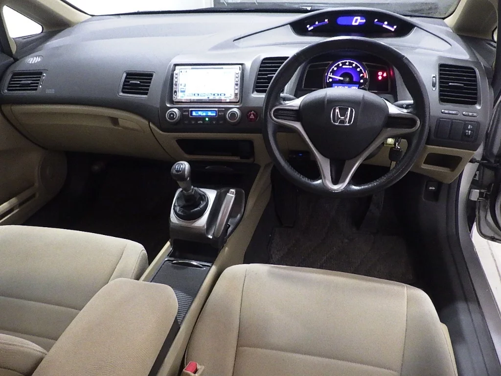 Honda Civic  с аукциона в Японии