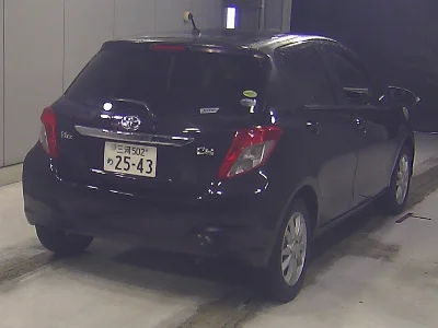 TOYOTA VITZ