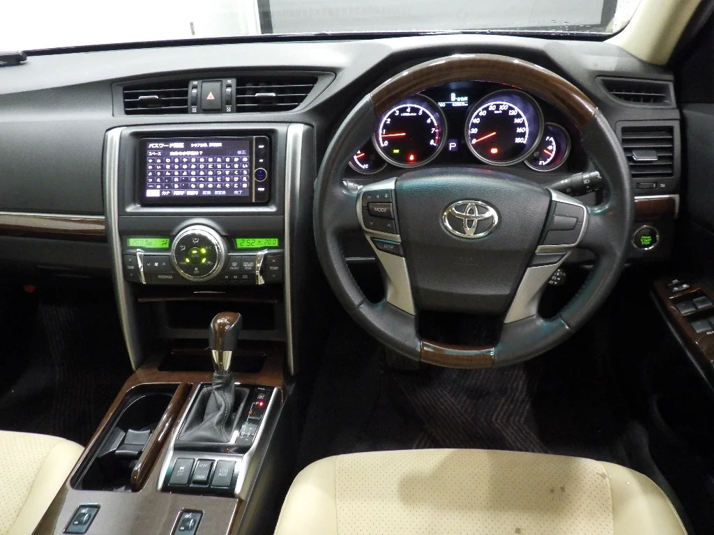 Toyota Mark X PREMIUM, миниатюра 3
