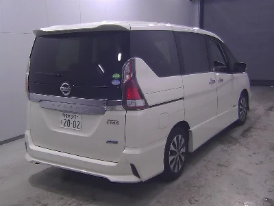 NISSAN SERENA