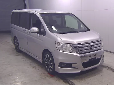 HONDA STEP WAGON, 2011 — лот японского аукциона